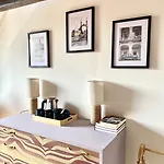 Domaine Du Cellier De La Couronne Couette-café 3*