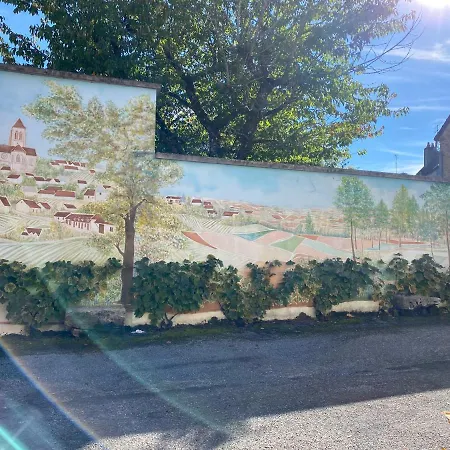 Domaine Du Cellier De La Couronne Bed & Breakfast