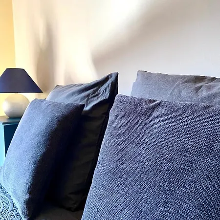 Domaine Du Cellier De La Couronne Bed & Breakfast Sezanne