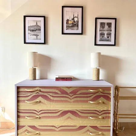 Bed & Breakfast Domaine Du Cellier De La Couronne Sezanne