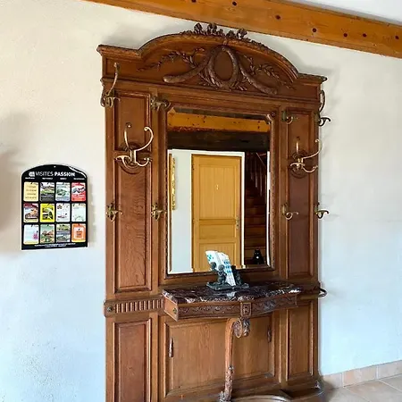 Domaine Du Cellier De La Couronne 3*