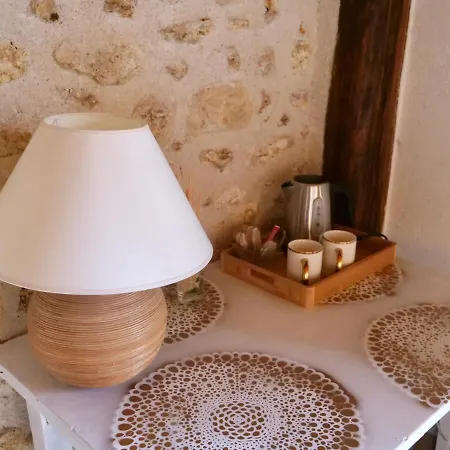 Domaine Du Cellier De La Couronne 3*