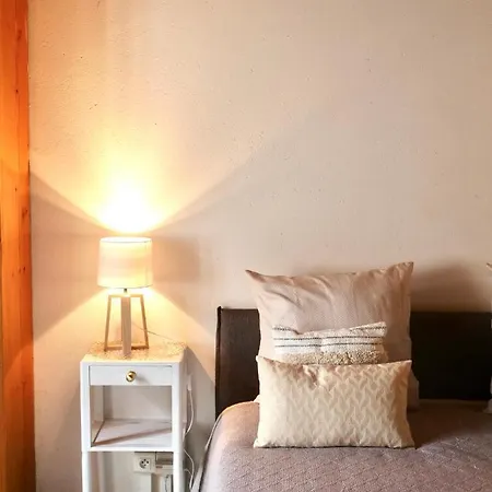 Panzió Domaine Du Cellier De La Couronne Sézanne