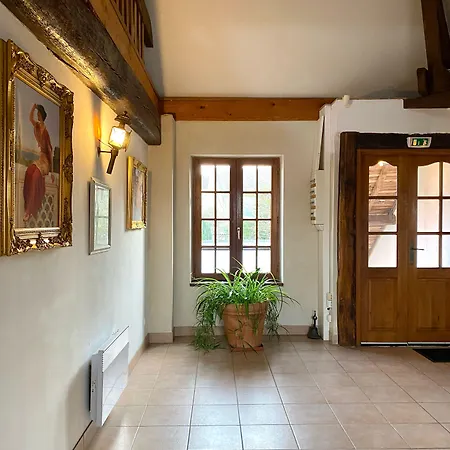 Domaine Du Cellier De La Couronne לינה וארוחת בוקר Sézanne