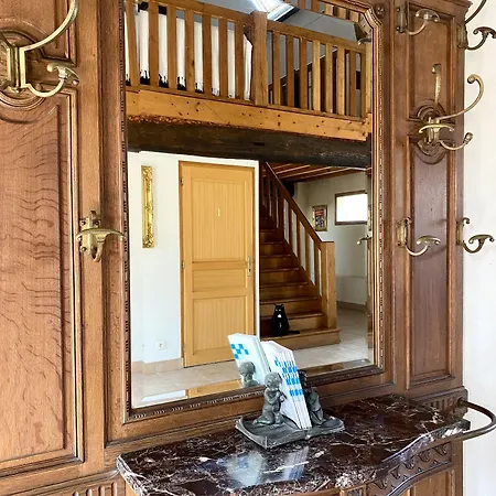 Domaine Du Cellier De La Couronne 3* Sézanne