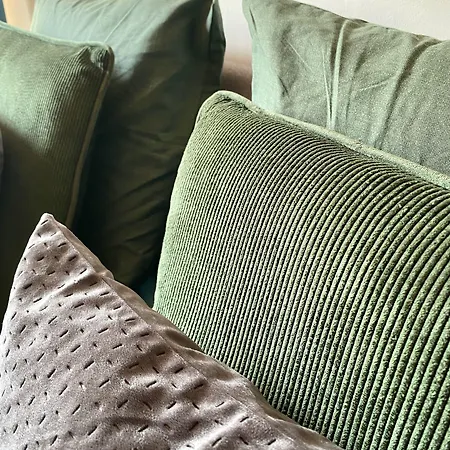 Domaine Du Cellier De La Couronne 3*