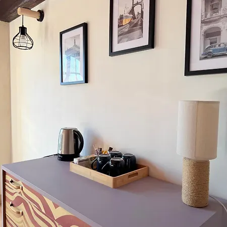 Oda ve Kahvaltı Domaine Du Cellier De La Couronne 3*
